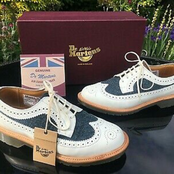 dr martens womens brogues